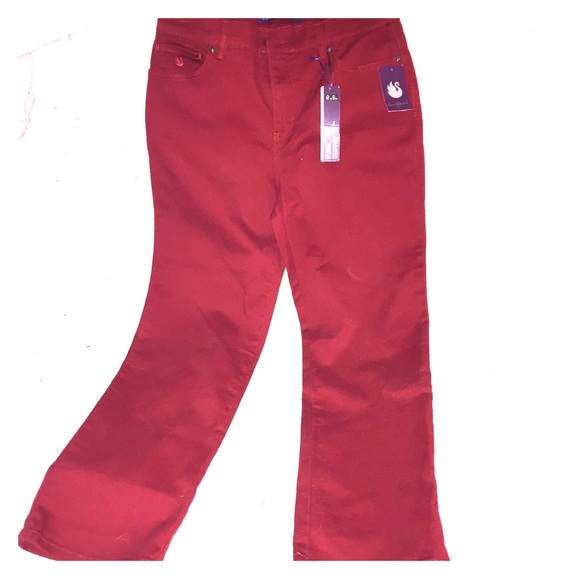 Red Slimming Jeans - Picture 1 of 8